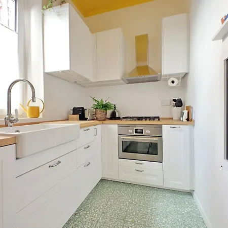 Апартаменты Campo Dei Fiori Con Terrazzo *